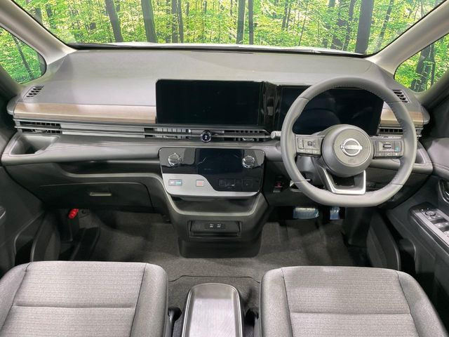 セレナ1.4 e-POWER ハイウェイスターV