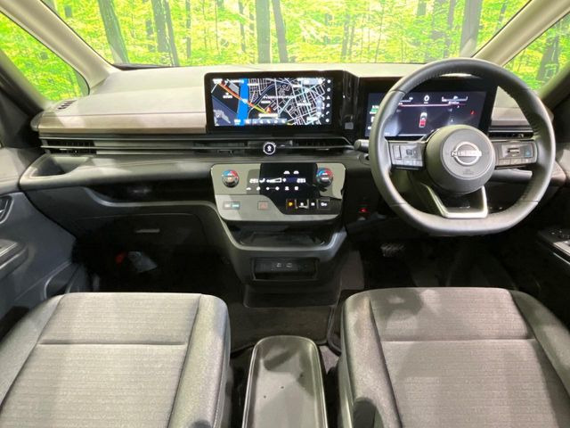 セレナ1.4 e-POWER ハイウェイスターV