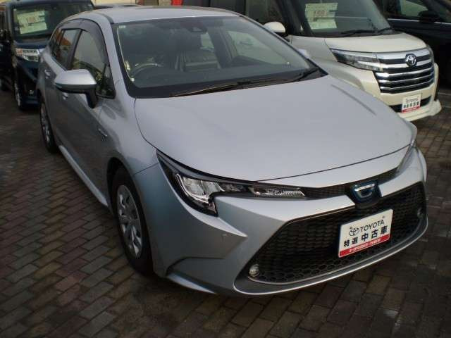 カローラツーリング1.8 ハイブリッド G-X E-Four 4WD