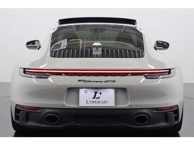 ���C�g�X�g���b�v�tLED�e�[�����C�g�����������A�r���[�����o�B��Ԃ̌��p�͓��Ɉ�ۓI�ŁA911�Ȃ�ł̖͂��͂��ۗ����܂��B