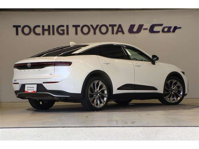 クラウンクロスオーバー2.5 G アドバンスト レザー パッケージ E-Four 4WD