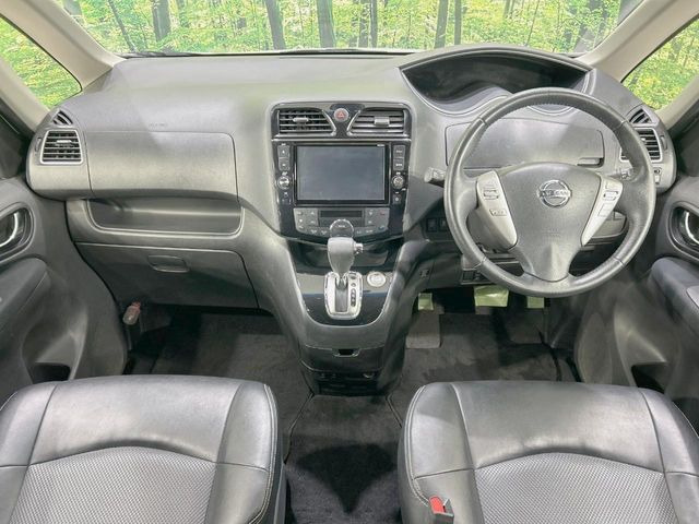 セレナ2.0 ハイウェイスター Vセレクション