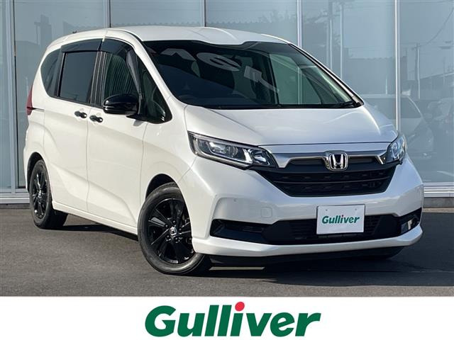 フリード1.5 G ブラックスタイル