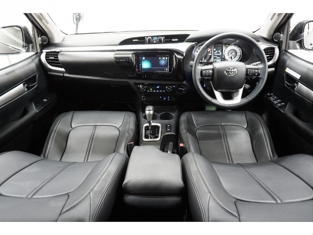 ハイラックス2.4 Z ディーゼル 4WD