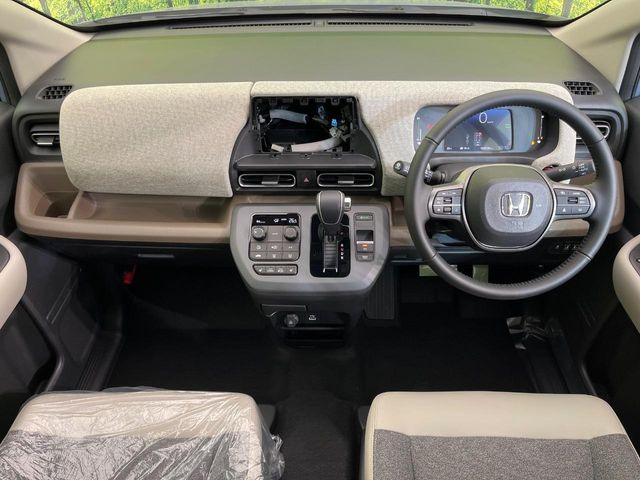 フリード1.5 e:HEV エアー EX