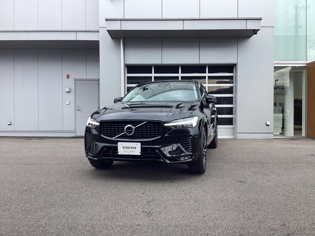 XC60ウルトラ B5 AWD ダークエディション 4WD