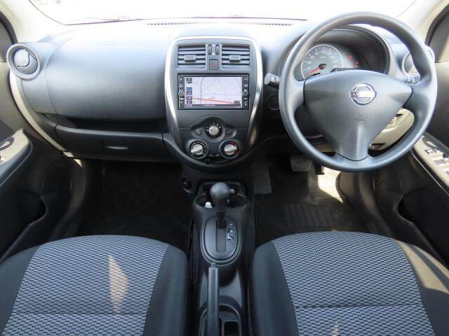 ���O���̐��|�E�K���X�n�{�f�B�R�[�e�B���O��CAR�N���[�j���O���Ǝ҂��{�H�������܂��̂ő�ϐ����B�I���b�N�X�����Ԃł݂͂Ȃ��܂ɉ��K�ȃh���C�u�����񑩁B