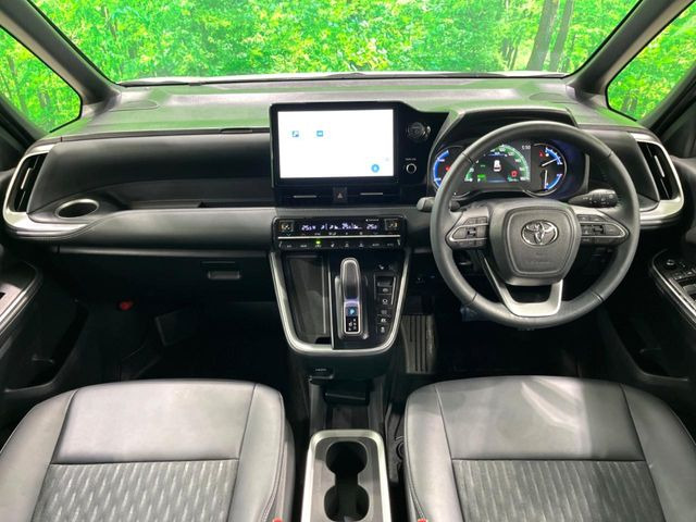 ノア1.8 ハイブリッド S-Z