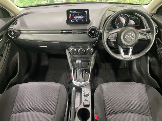 デミオ1.3 13S ツーリング