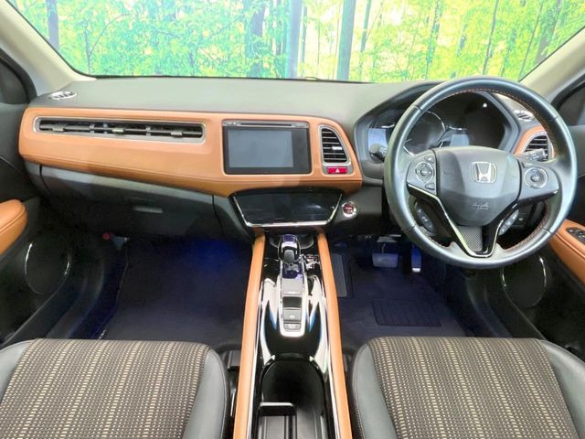 ヴェゼル1.5 ハイブリッド Z