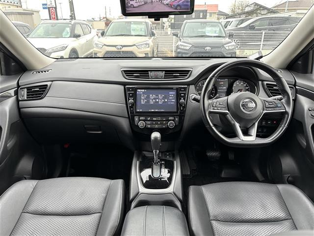 エクストレイル2.0 20Xi 4WD