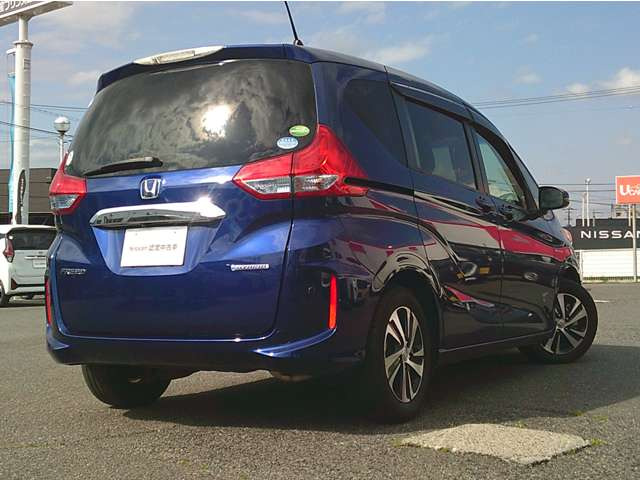 フリード1.5 ハイブリッド EX