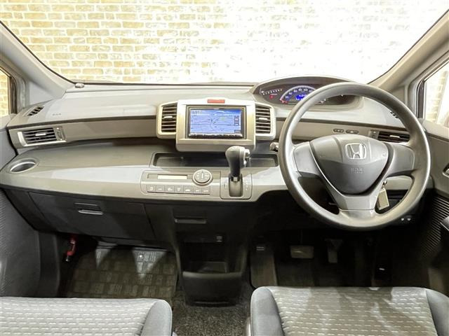 フリードスパイク1.5 G ジャストセレクション