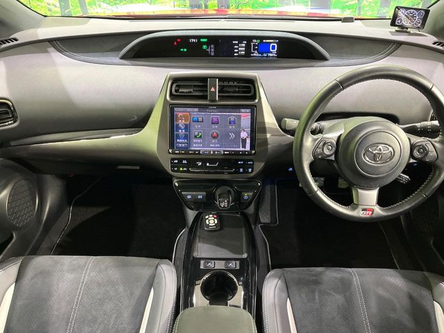 プリウスPHV1.8 S GR スポーツ