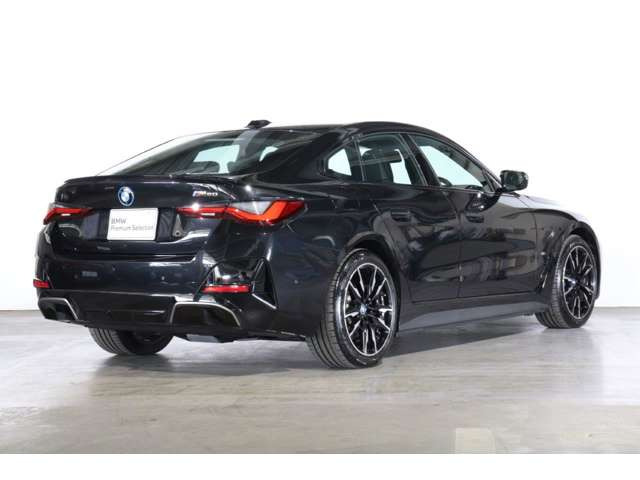 i4M50 4WD