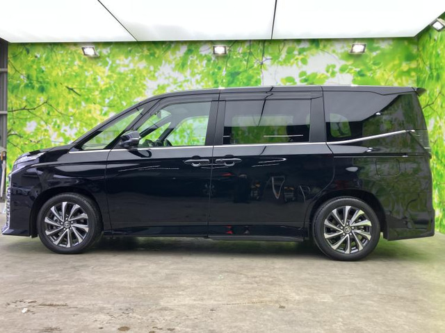 ヴォクシー1.8 ハイブリッド S-Z