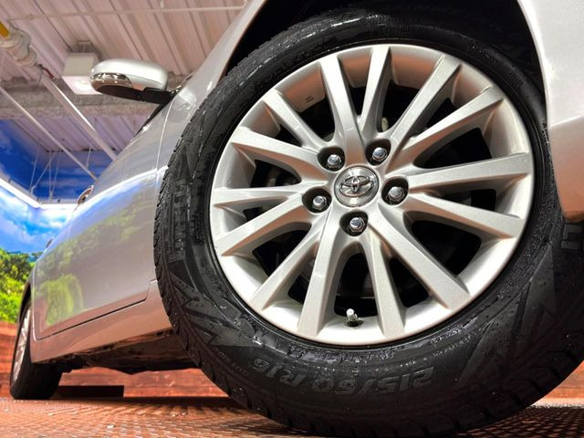 �y����16�C���`�A���~�z�C�[���z�O�ςɃ}�b�`���������A���~�z�C�[���𑕒����Ă���܂��B�e��ЊO�A���~�z�C�[����A�X�^�b�h���X�^�C�����戵�����Ă���܂��B���񂲑��k����������