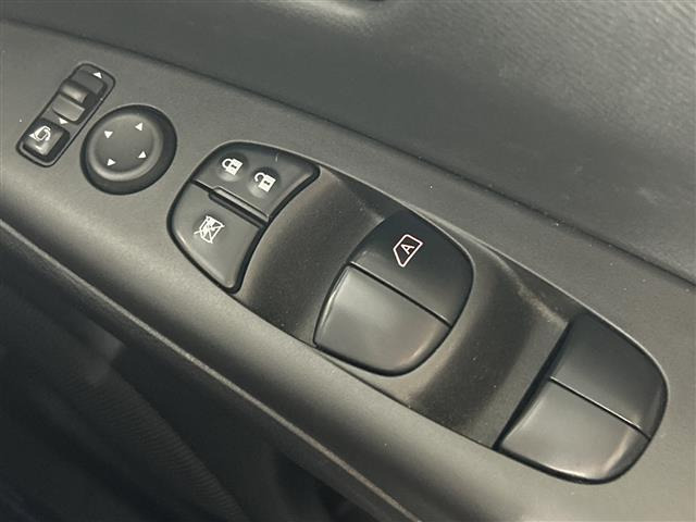 セレナ1.2 e-POWER ハイウェイスターV