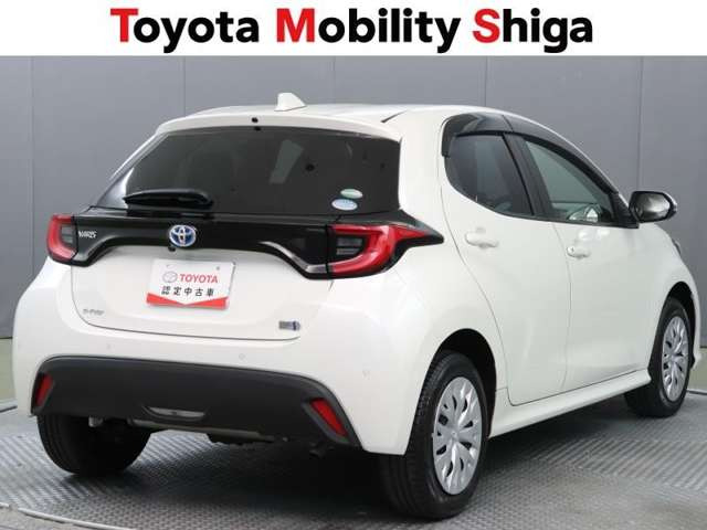 ヤリス1.5 ハイブリッド G E-Four 4WD