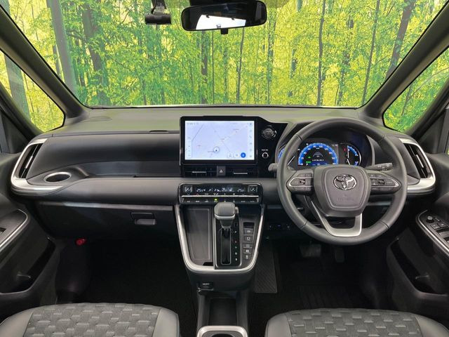 ヴォクシー1.8 ハイブリッド S-Z