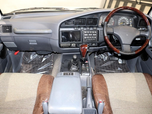 ランドクルーザー804.5 VXリミテッド 4WD