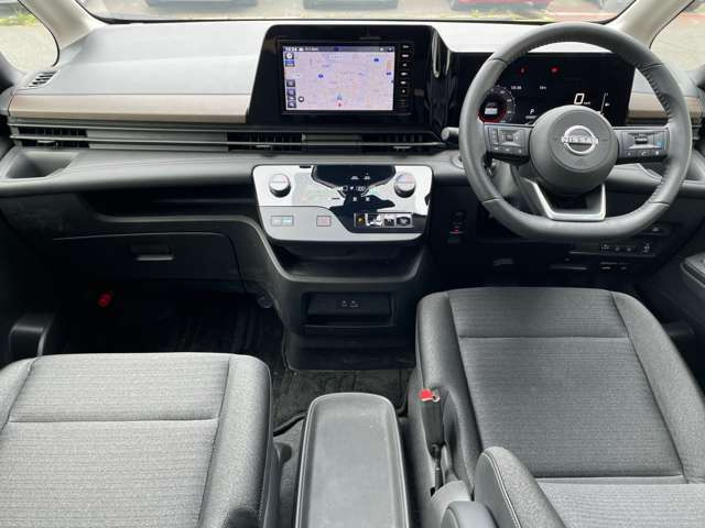 セレナ1.4 e-POWER ハイウェイスターV