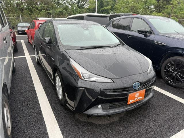 プリウス1.8 S