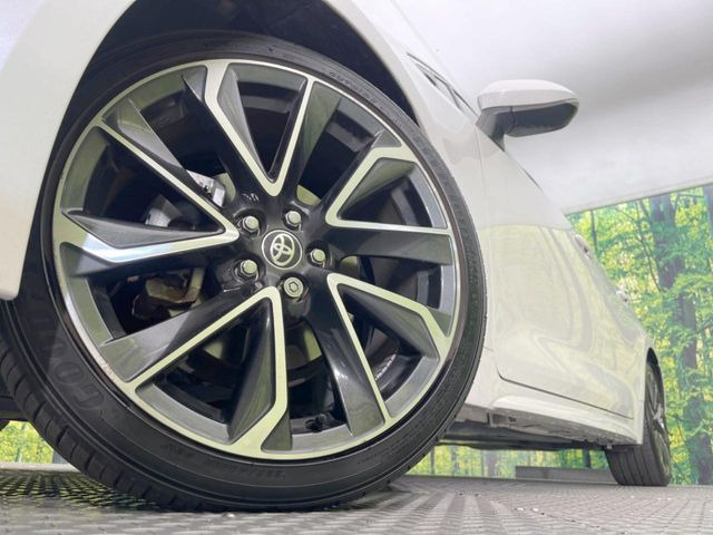 �y�����A���~�z�C�[���z�O�ςɃ}�b�`���������A���~�z�C�[���𑕒����Ă���܂��B�e��ЊO�A���~�z�C�[����A�X�^�b�h���X�^�C�����戵�����Ă���܂��B���񂲑��k����������