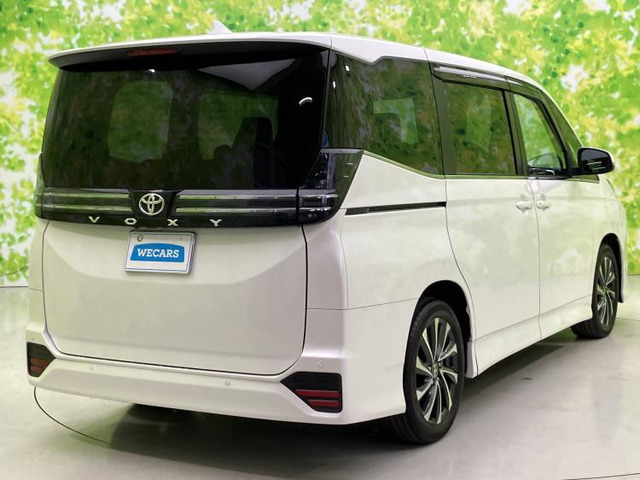 ヴォクシー2.0 S-Z