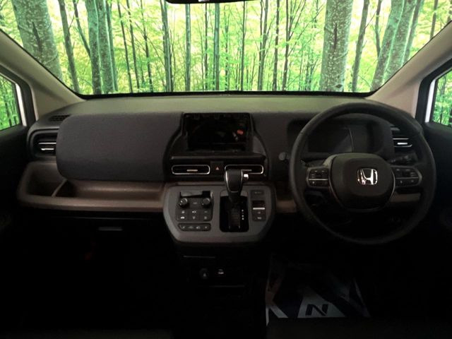 フリード1.5 e:HEV エアー EX