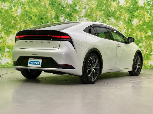 プリウス2.0 Z E-Four 4WD