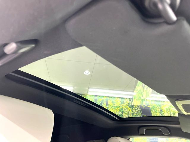 ヴェゼル1.5 e:HEV Z プレイパッケージ