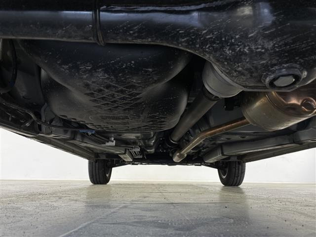 タフトG ダーククロム ベンチャー 4WD