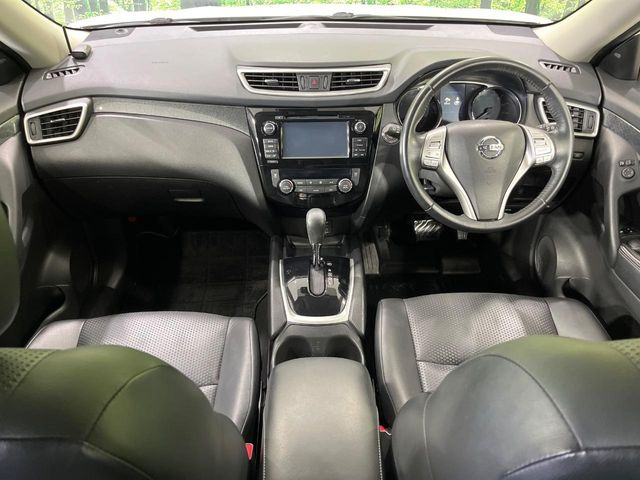 エクストレイル2.0 20X エマージェンシーブレーキパッケージ