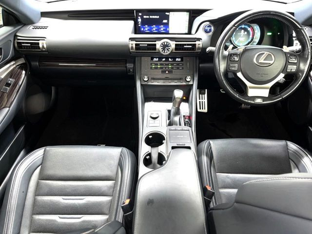 RC300h Fスポーツ