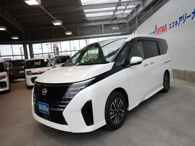 セレナ1.4 e-POWER ハイウェイスターV