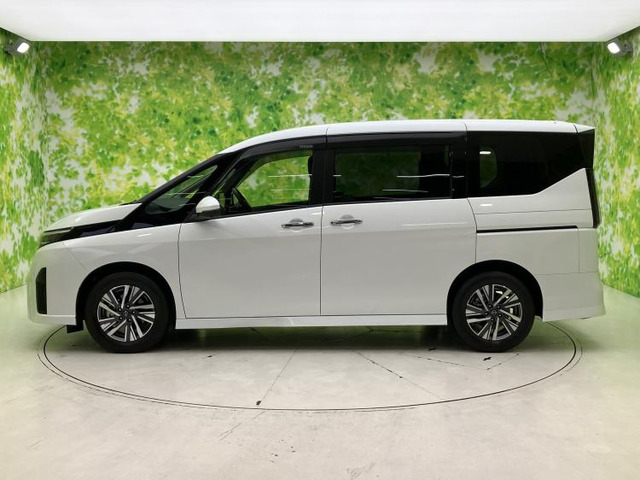 セレナ2.0 ハイウェイスターV