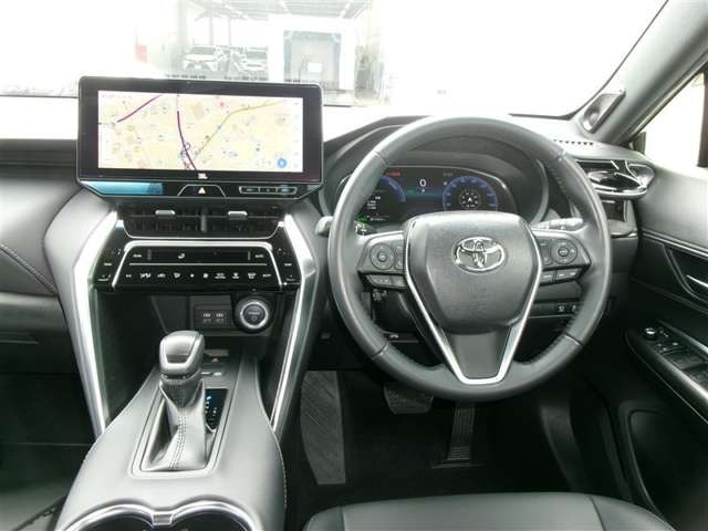 ハリアー2.5 ハイブリッド E-Four Z 4WD