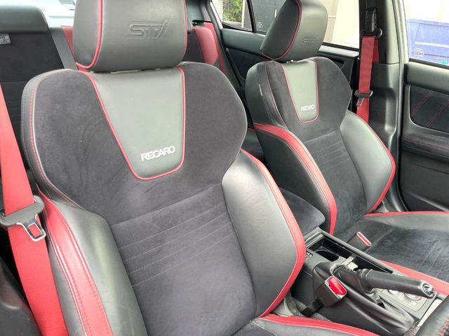 �yRECARO���o�P�b�g�V�[�g�z�l�ԍH�w�Ɋ�Â����ʈ����z�ɂ���č��ւ̕��S�Ⓑ���ԉ^�]���̔�J�������y������ڂŃ��J���Ƃ킩��X�|�[�e�B�ȃ��b�N�X�������ł��B