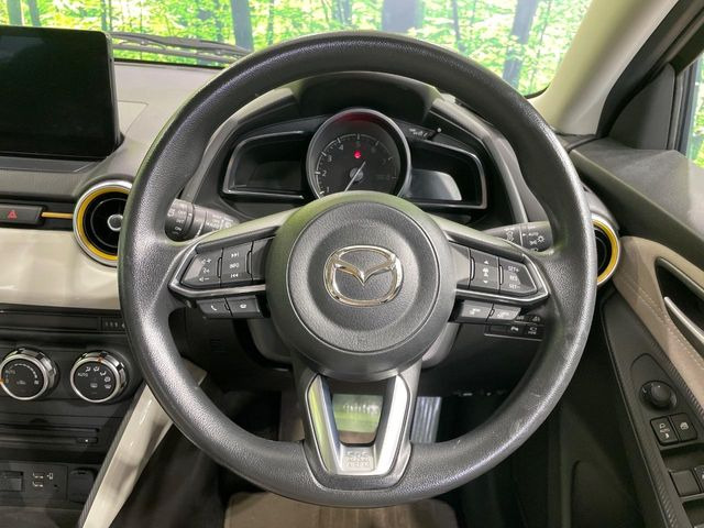 マツダ MAZDA2 1.5 15 サンリット シトラス 134.5万円 令和5年(2023年 マツダ MAZDA2 1.5 15 サンリット シトラス 134.5万円 令和5年(2023年