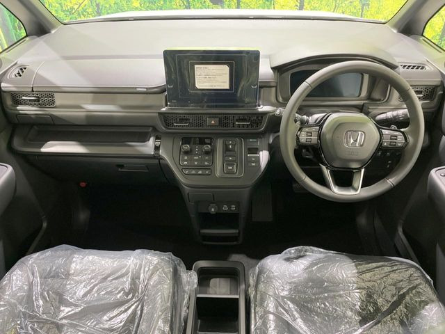 ステップワゴン2.0 e:HEV スパーダ