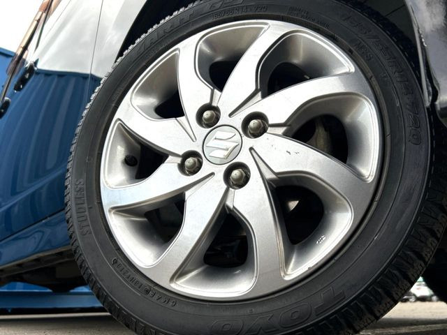 �y14�C���`�A���~�z�C�[���z�O�ςɃ}�b�`�����A���~�z�C�[���𑕒����Ă���܂��B�e��A���~�z�C�[����A�X�^�b�h���X�^�C�����戵�����Ă���܂��B���񂲑��k����������