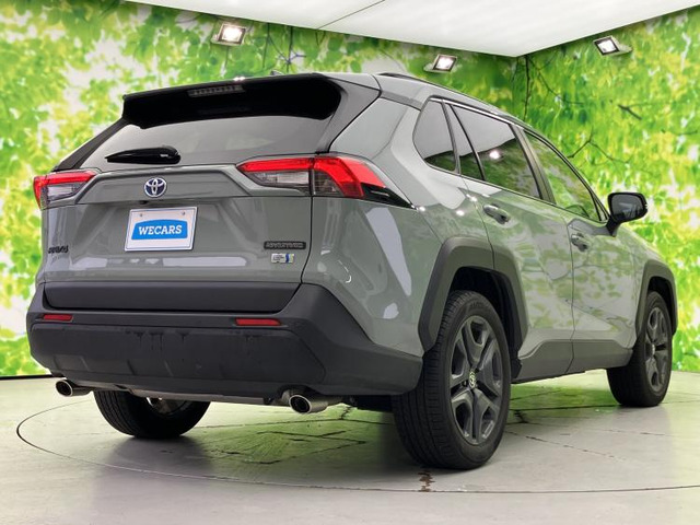RAV42.5 ハイブリッド アドベンチャー E-Four 4WD