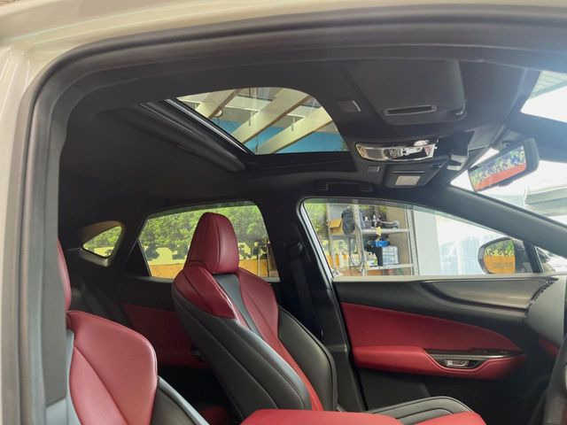 NX350h Fスポーツ