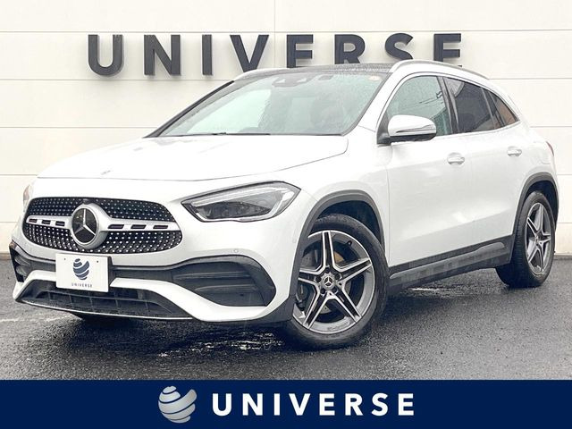 GLAクラスGLA200d 4マチック AMGラインパッケージ 4WD