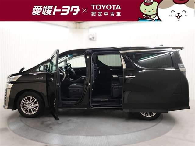 ヴェルファイアハイブリッド 2.5 ZR Gエディション E-Four 4WD