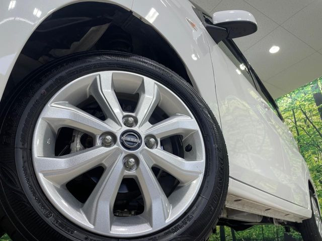 �y����14�C���`�A���~�z�C�[���z�O�ςɃ}�b�`���������A���~�z�C�[���𑕒����Ă���܂��B�e��ЊO�A���~�z�C�[����A�X�^�b�h���X�^�C�����戵�����Ă���܂��B���񂲑��k����������