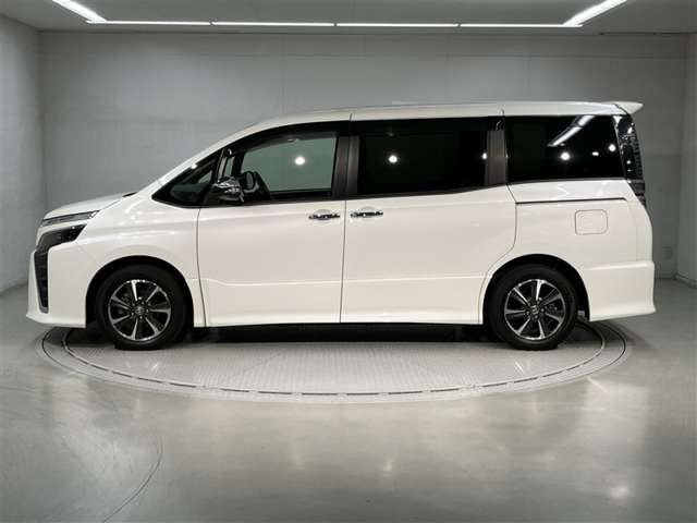 ヴォクシー2.0 ZS 煌III