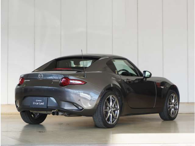 ロードスターRF2.0 VS バーガンディ― セレクション