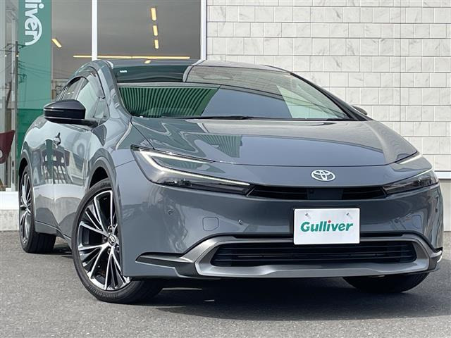 プリウス2.0 G E-Four 4WD